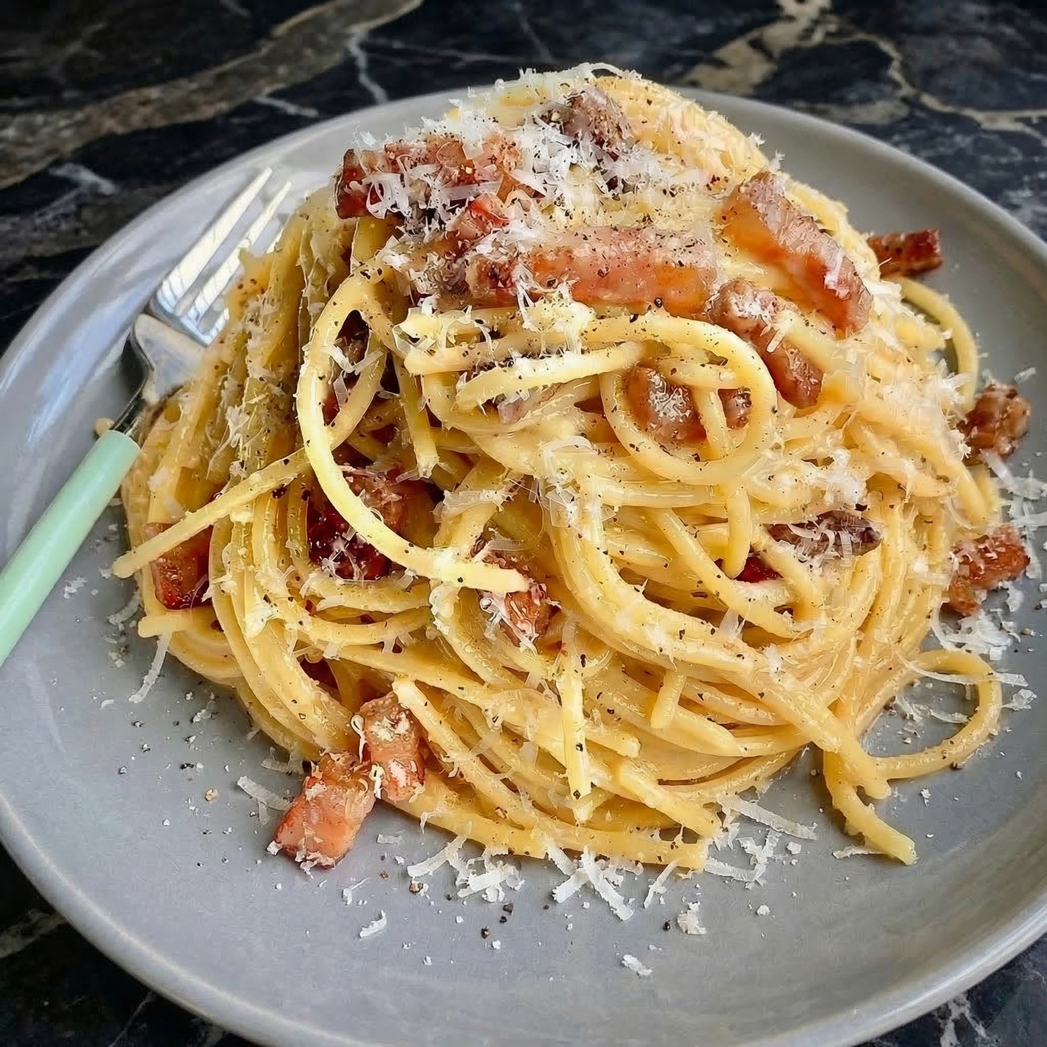 Authentic Spaghetti Carbonara: Roman Classic